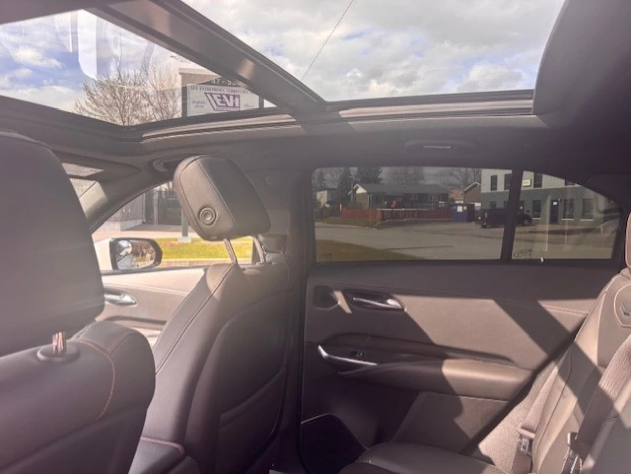 2021 Cadillac XT4 AWD Sport Main Image
