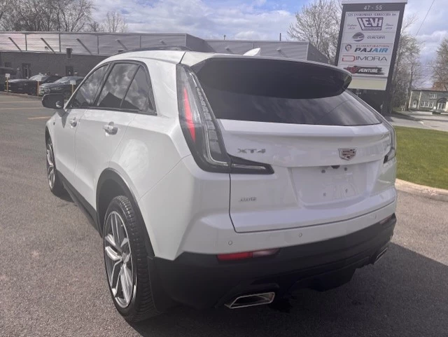 Cadillac XT4 AWD Sport 2021