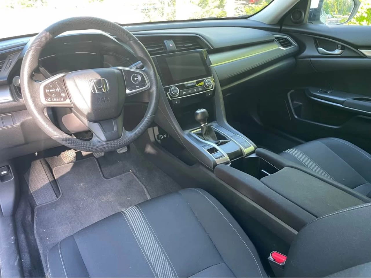 2017 Honda Civic LX Image principale