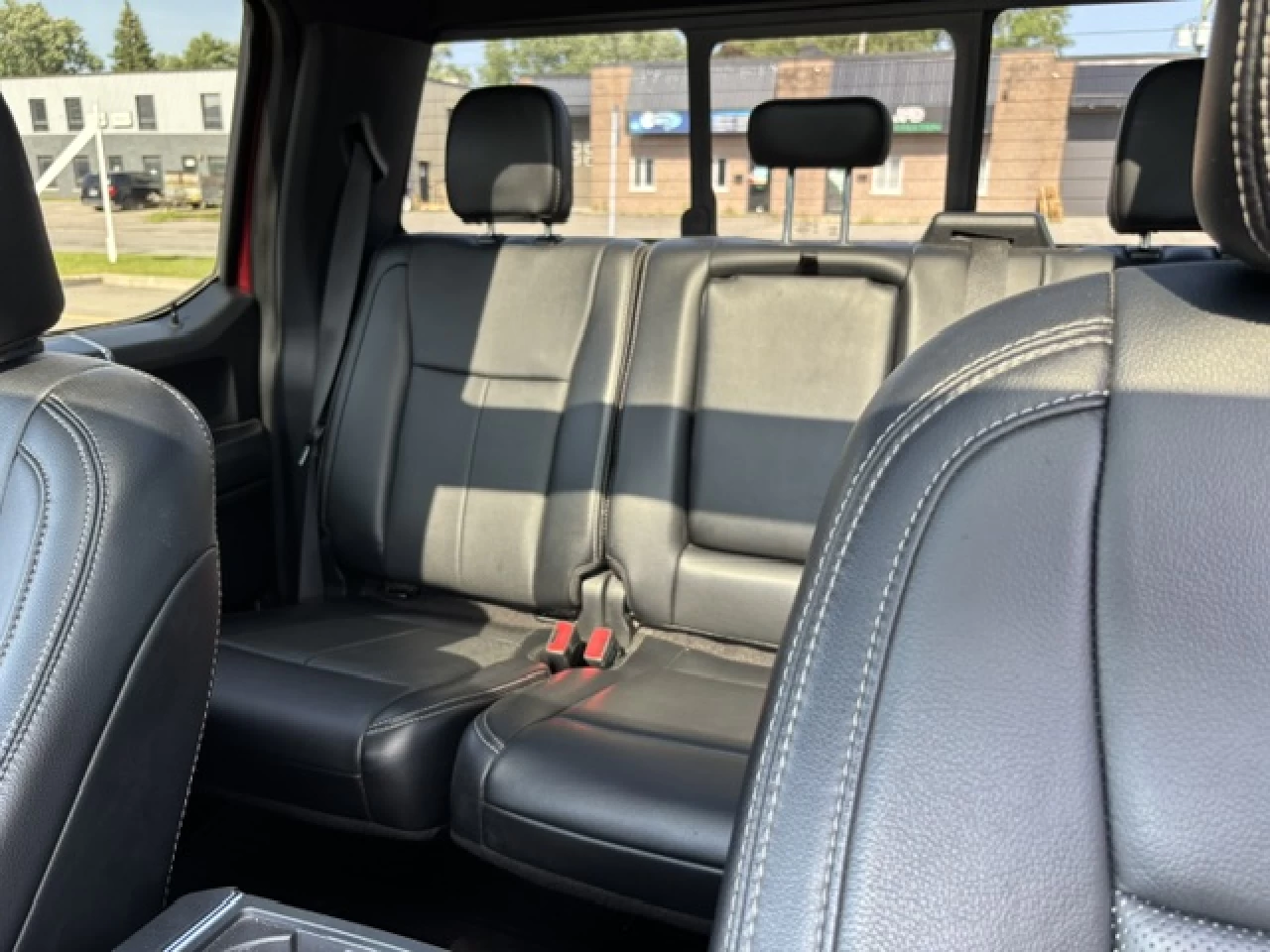 2019 Ford F-150 LARIAT super crew Image principale