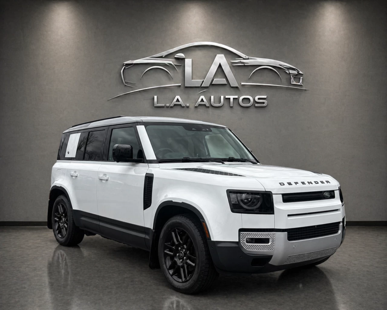 2024 Land Rover Defender 110 S Image principale