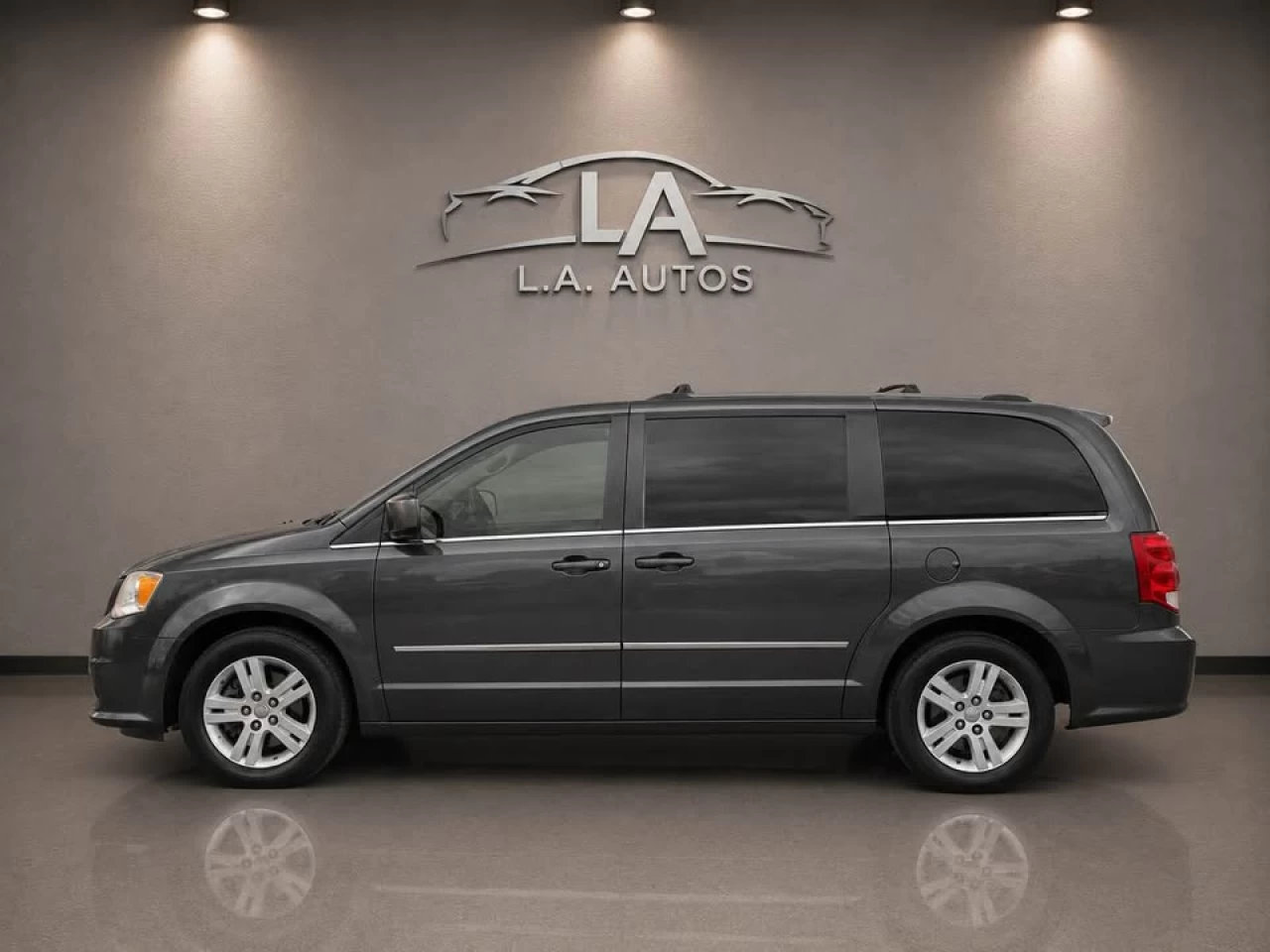 2017 Dodge Grand Caravan  Main Image