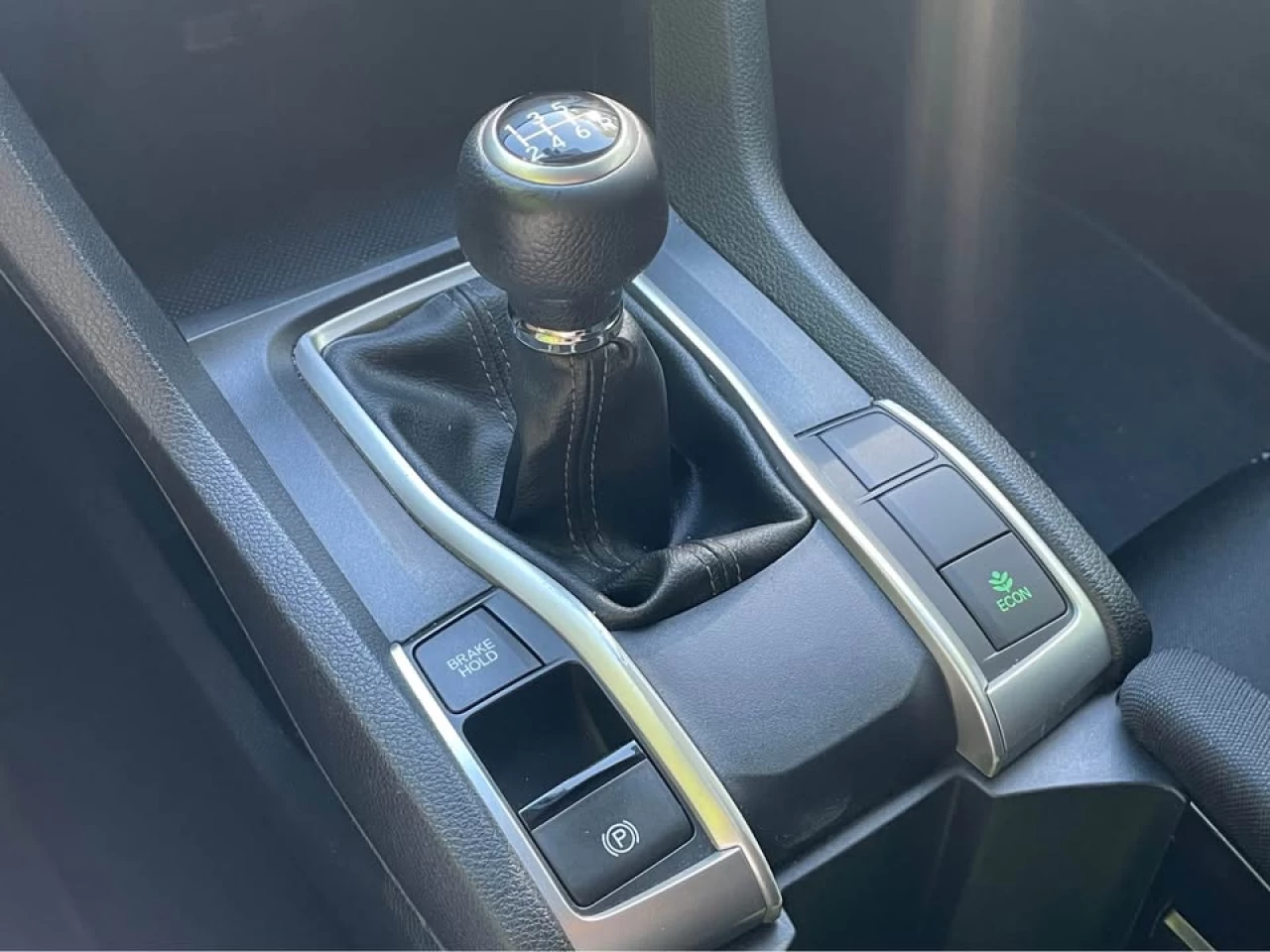 2017 Honda Civic LX Image principale