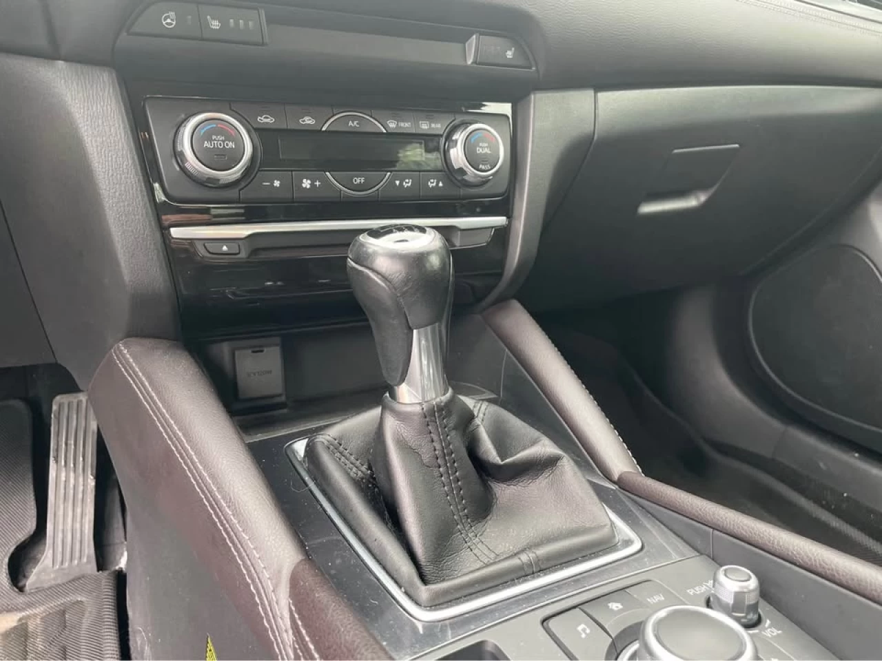 2017 Mazda 6 GS Image principale