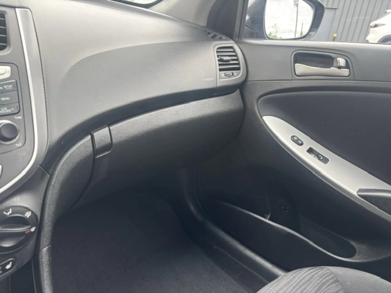 2017 Hyundai Accent GL Image principale