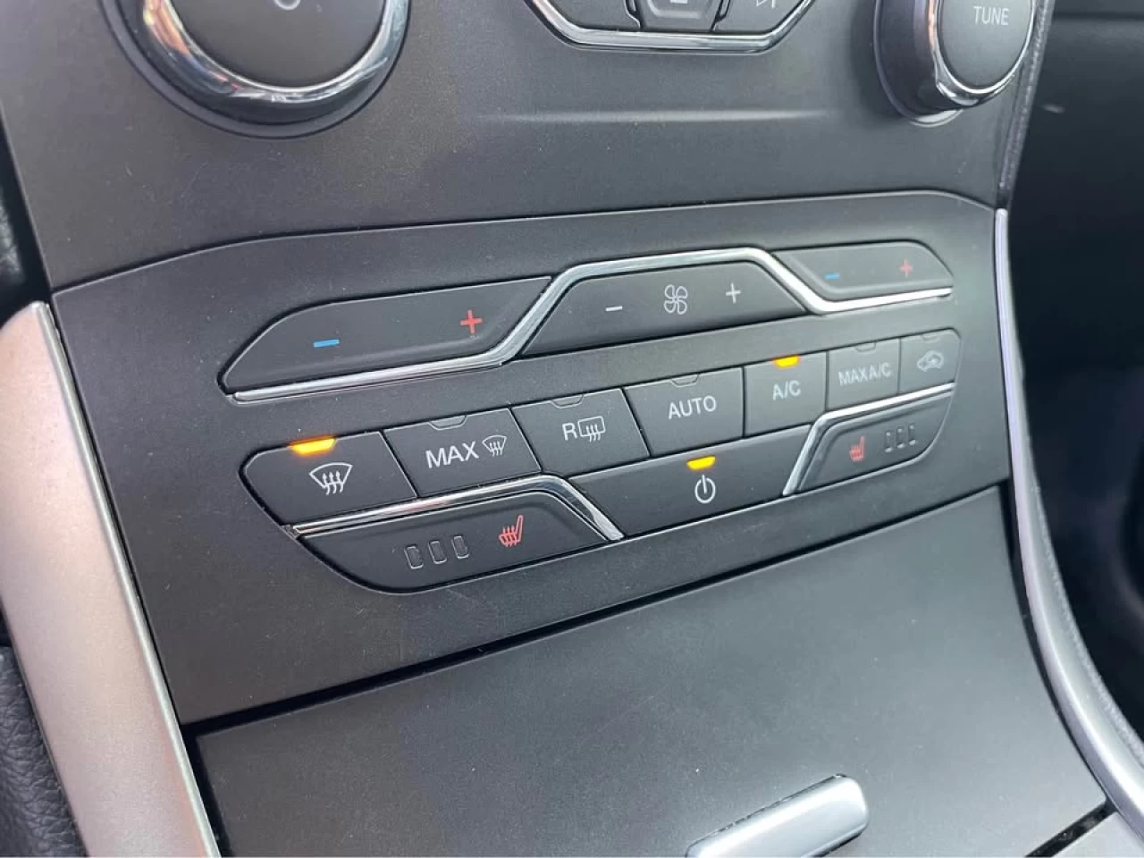 2016 Ford Edge SEL Image principale