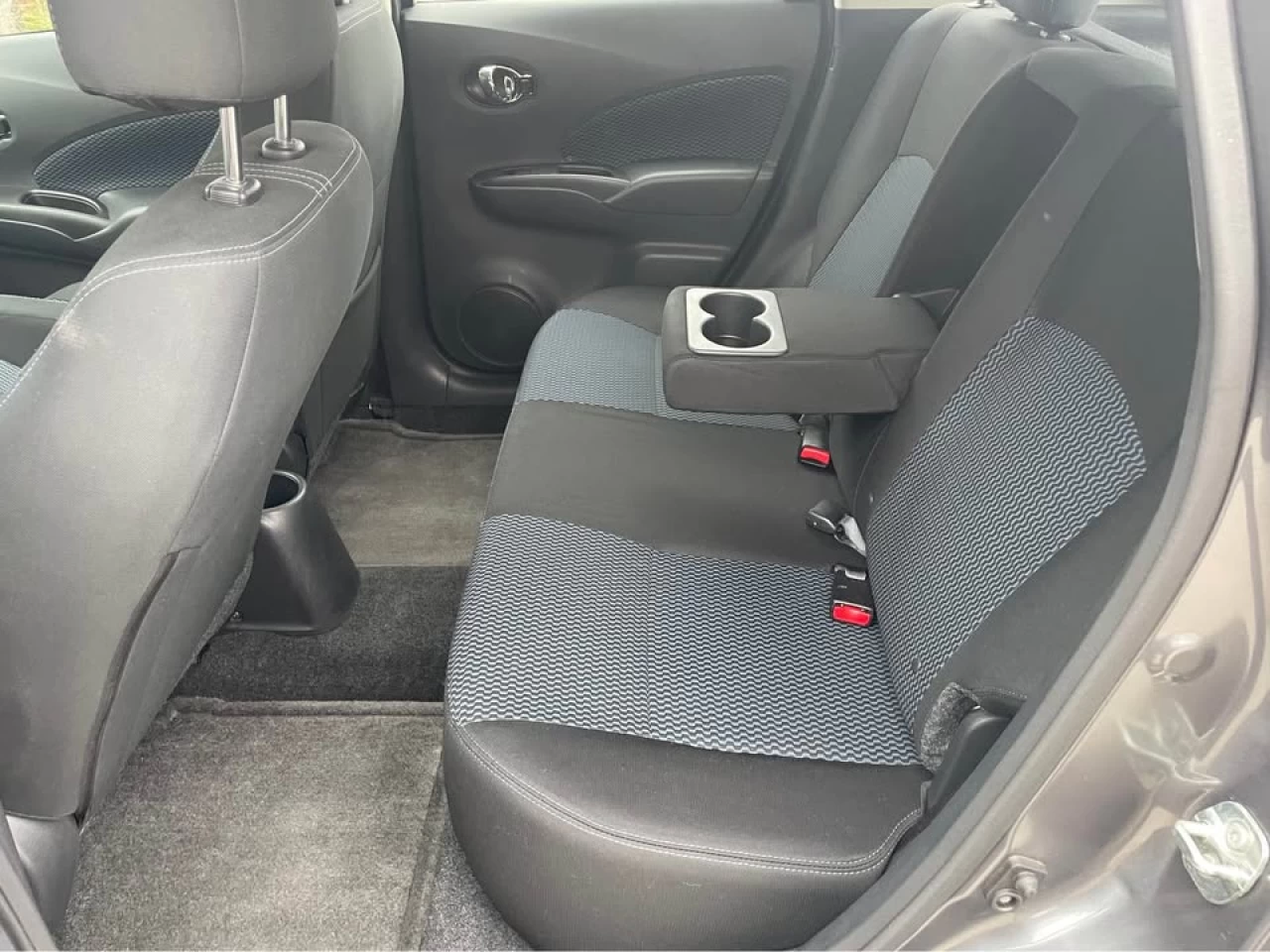 2017 Nissan Versa Note S/SV/SR/SL Image principale