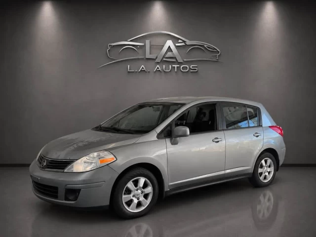 Nissan Versa S 2012