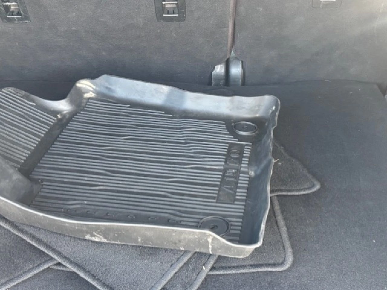 2020 Ford Escape SE Main Image