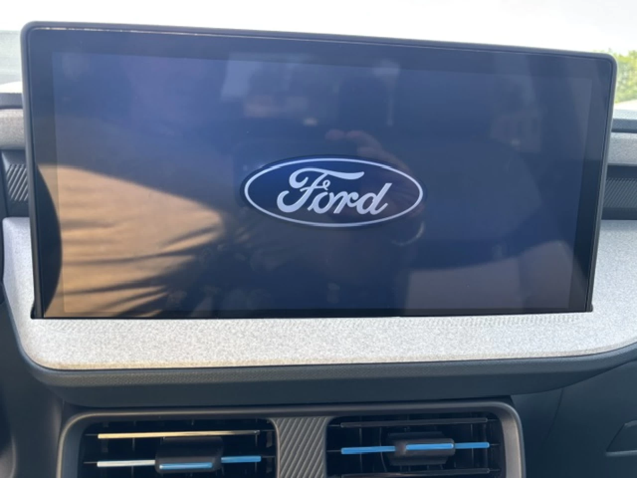 2025 Ford Maverick XLT Main Image