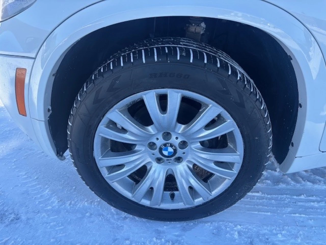 2012 BMW X5 35i Image principale