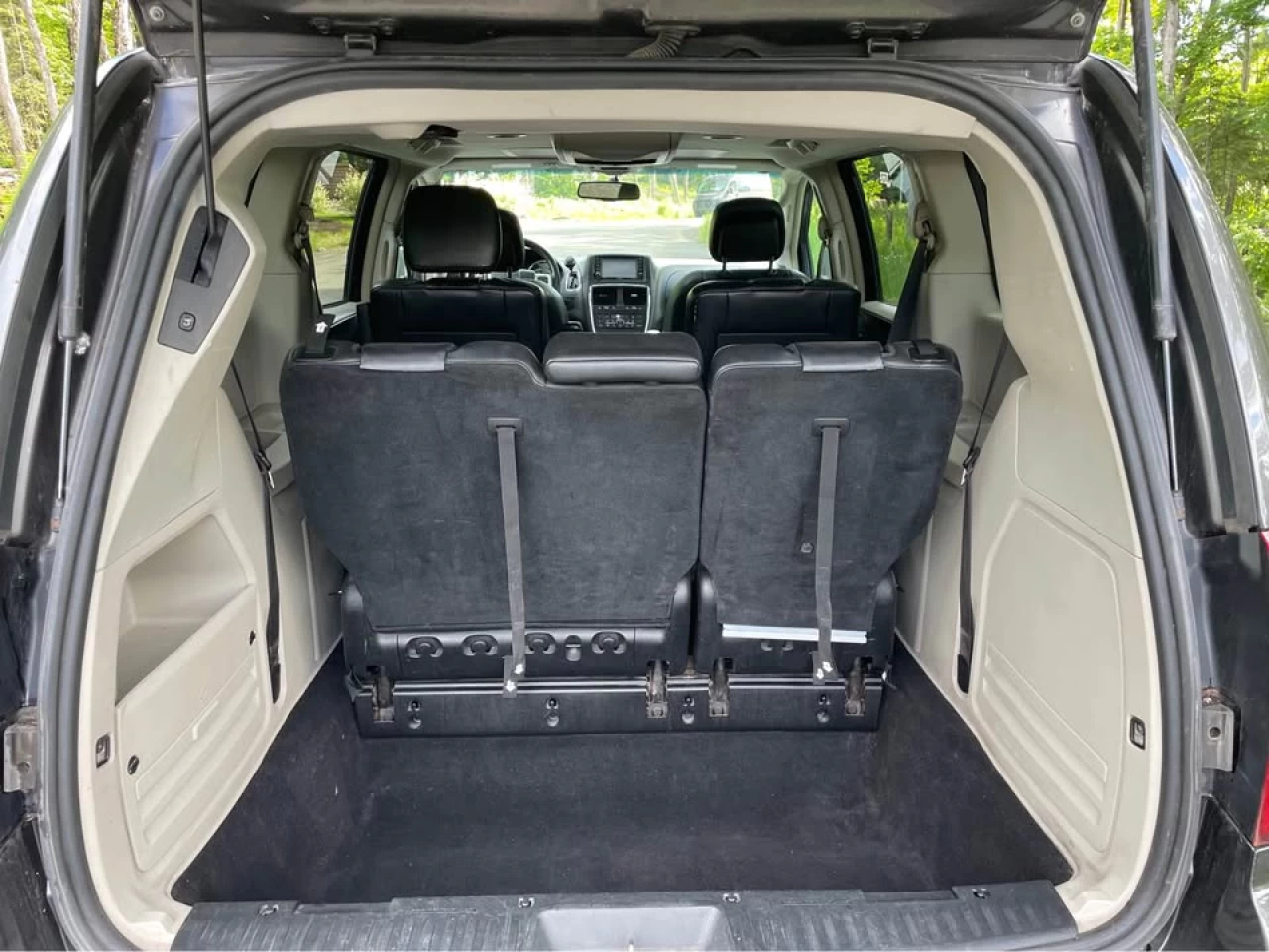 2017 Dodge Grand Caravan  Image principale