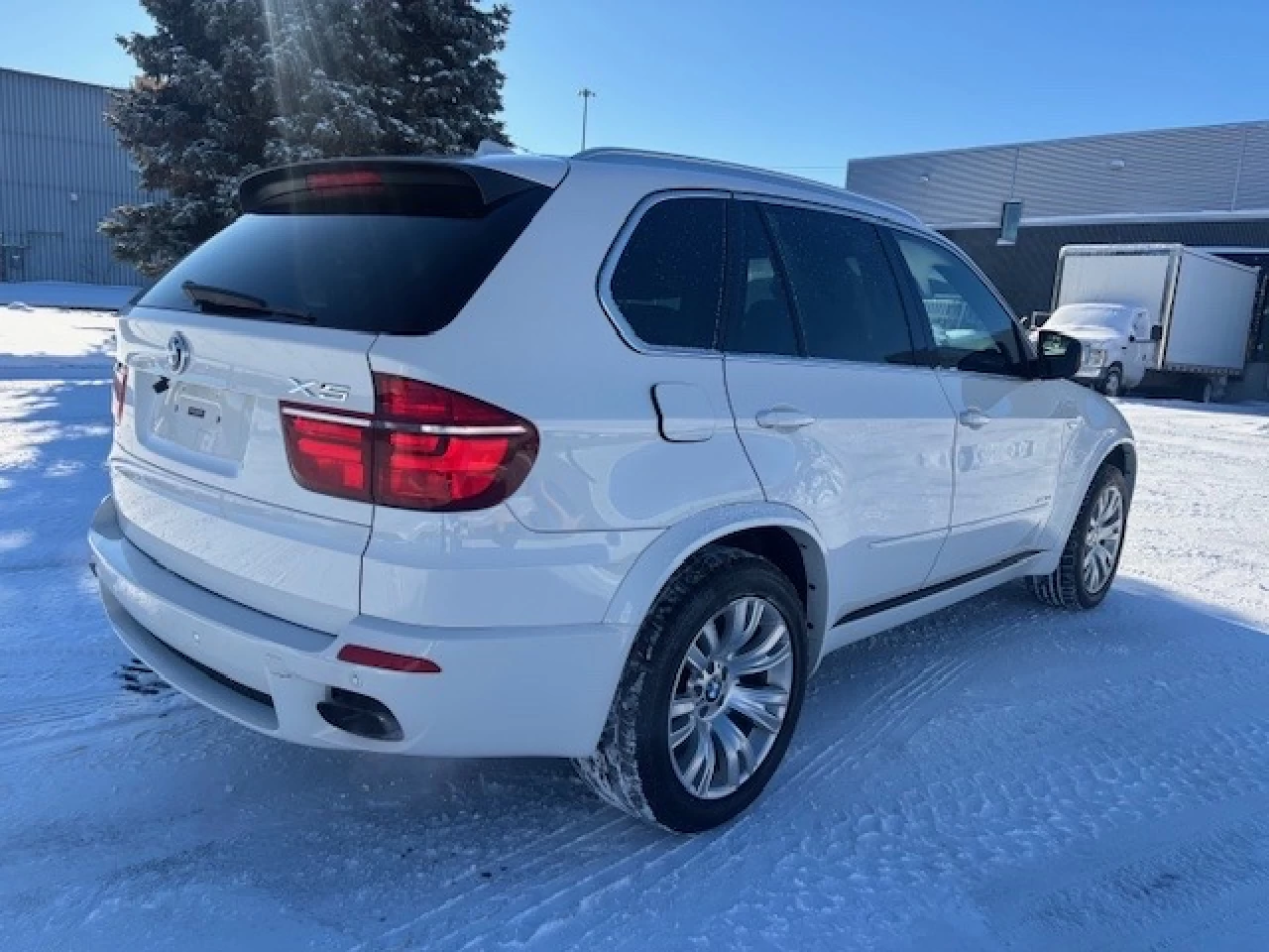 2012 BMW X5 35i Image principale