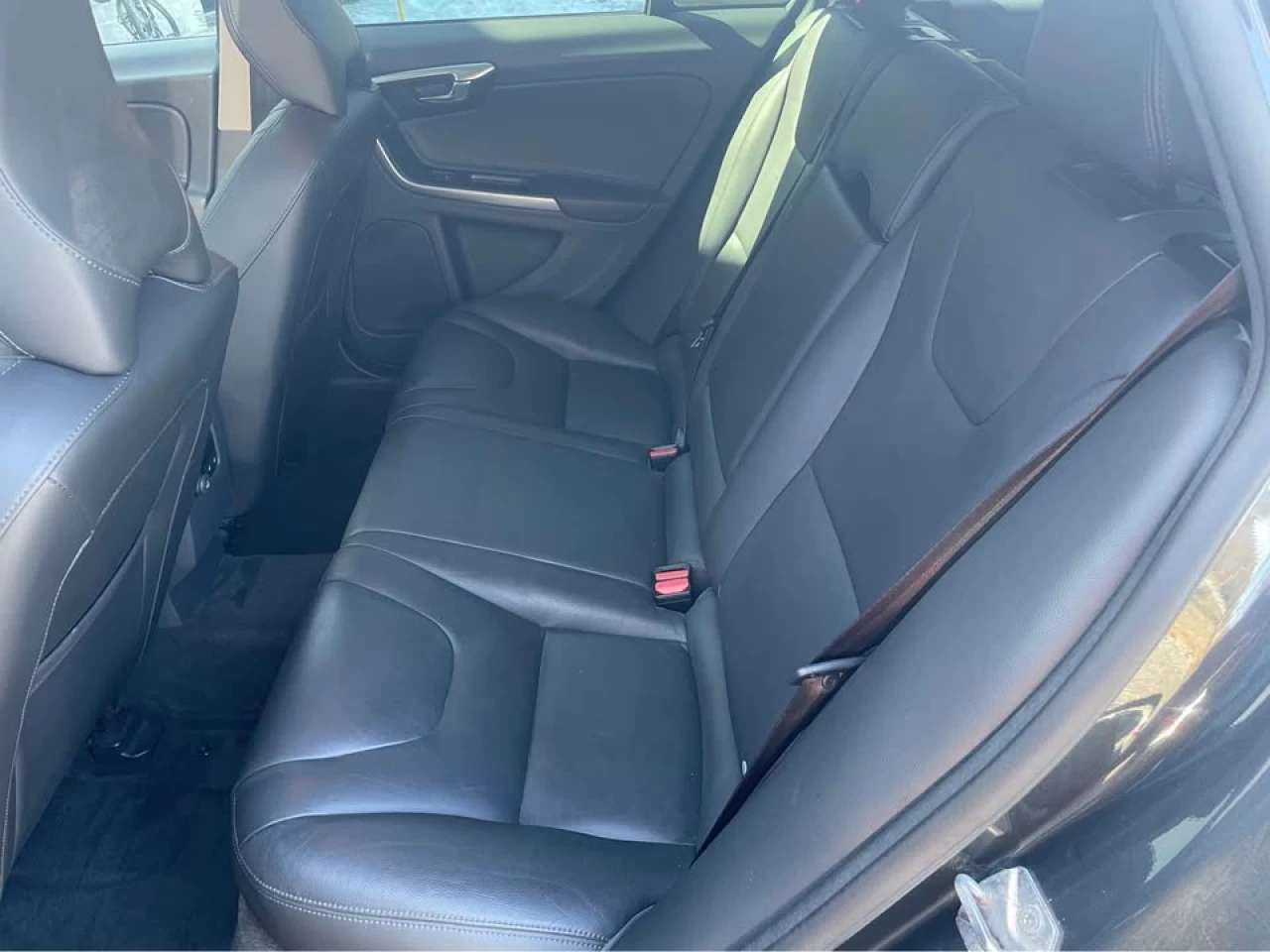 2017 Volvo V60 Cross Country T5 Image principale