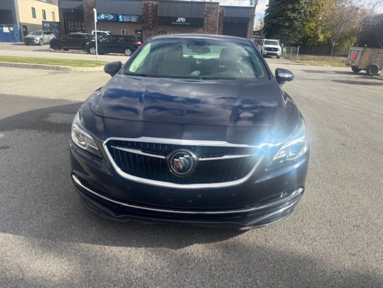 2017 Buick LaCrosse Premium Main Image