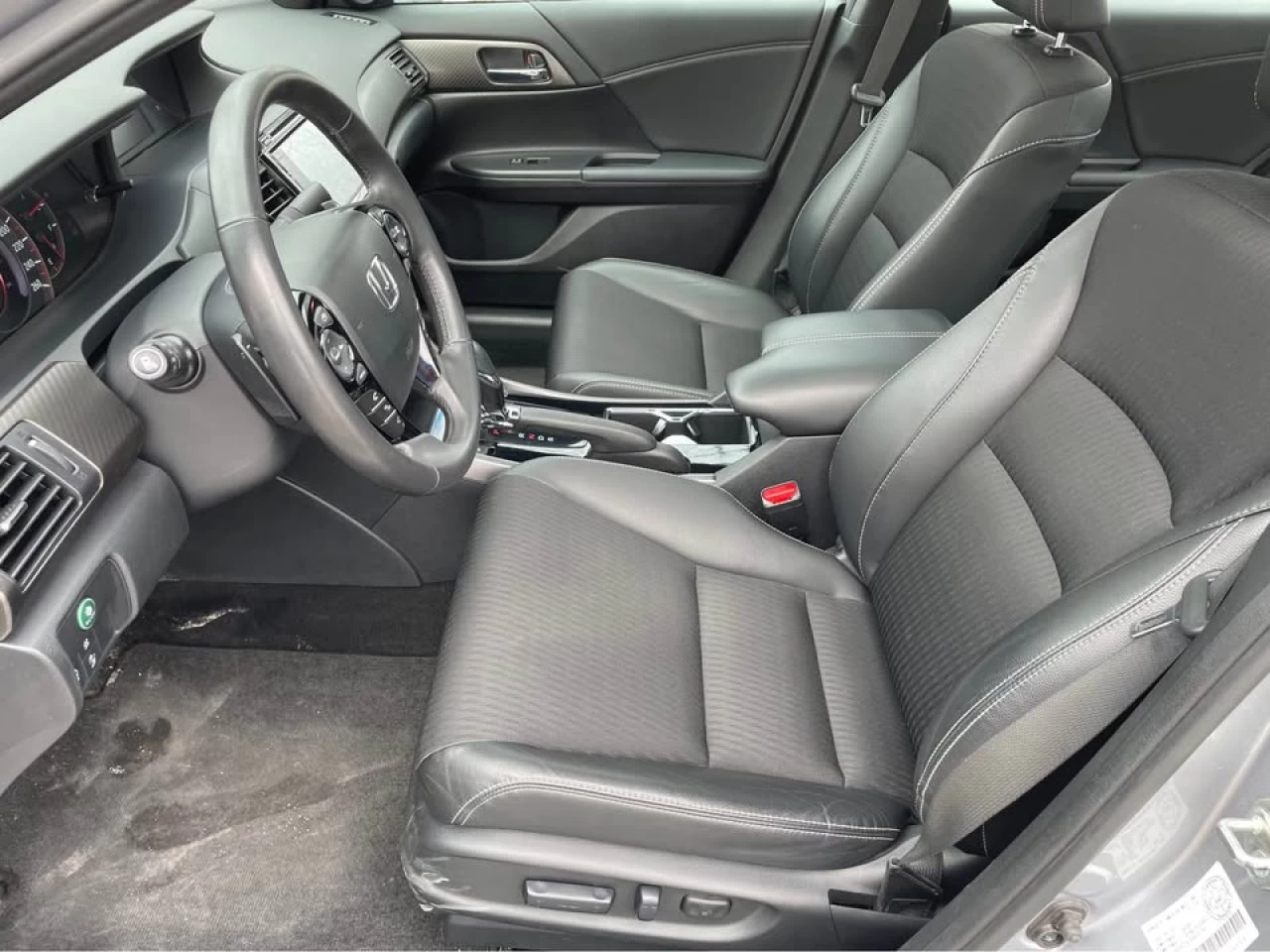 2016 Honda Accord Sport w/Honda Sensing Image principale