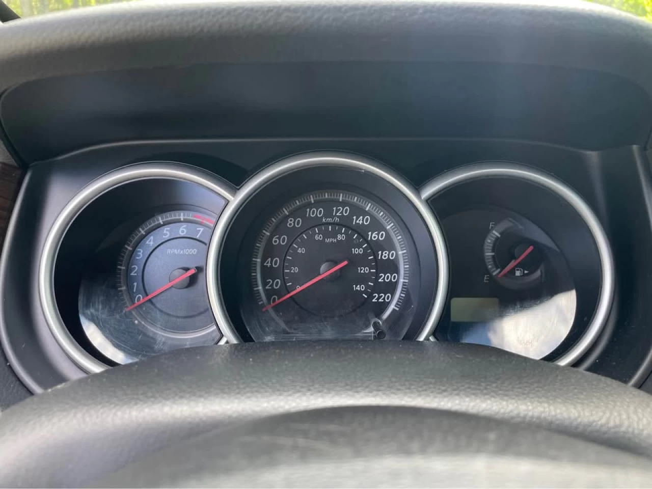 2012 Nissan Versa S Image principale