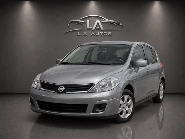 Nissan Versa S 2012