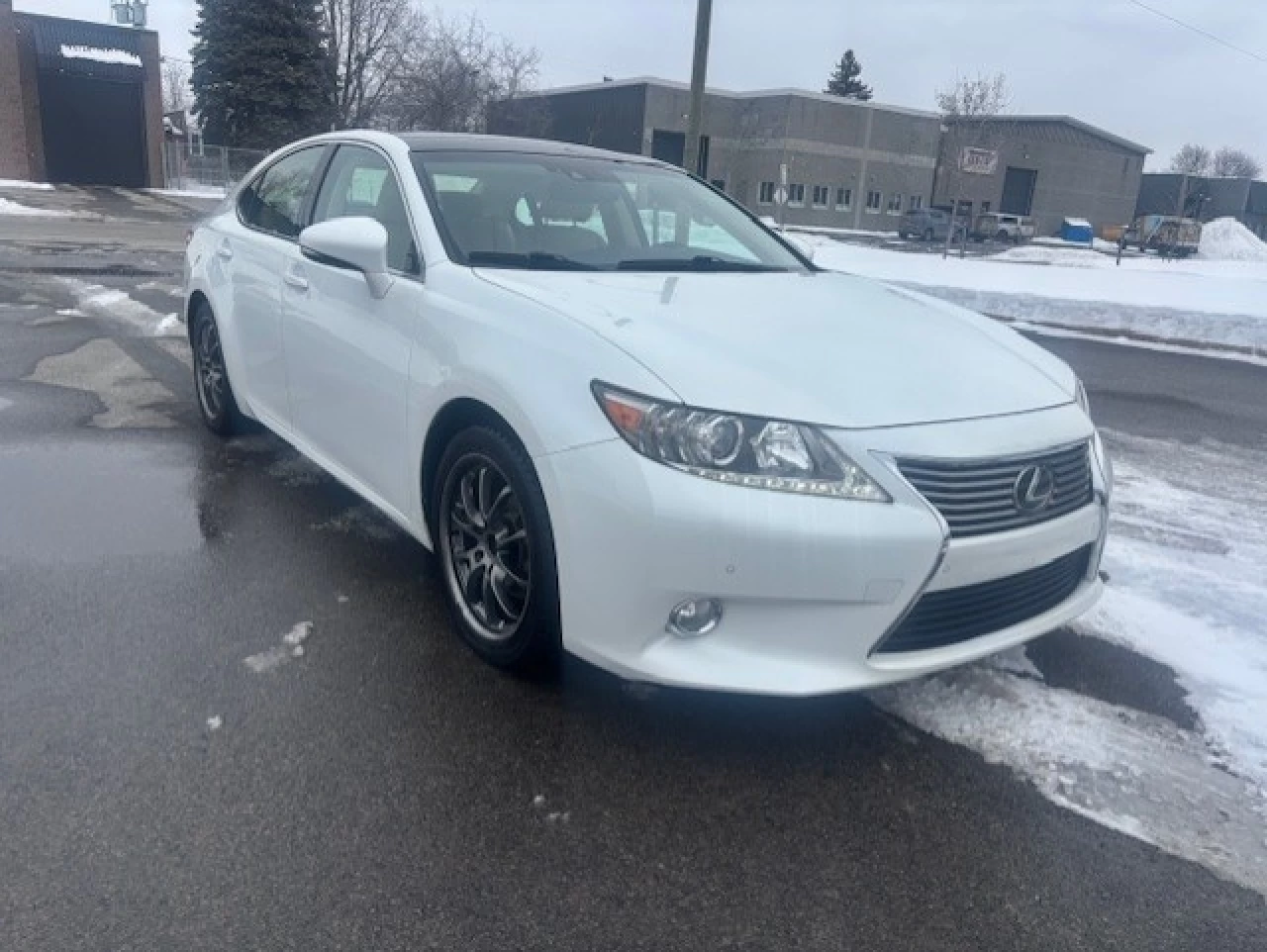 2013 Lexus ES350 4dr Sdn Image principale