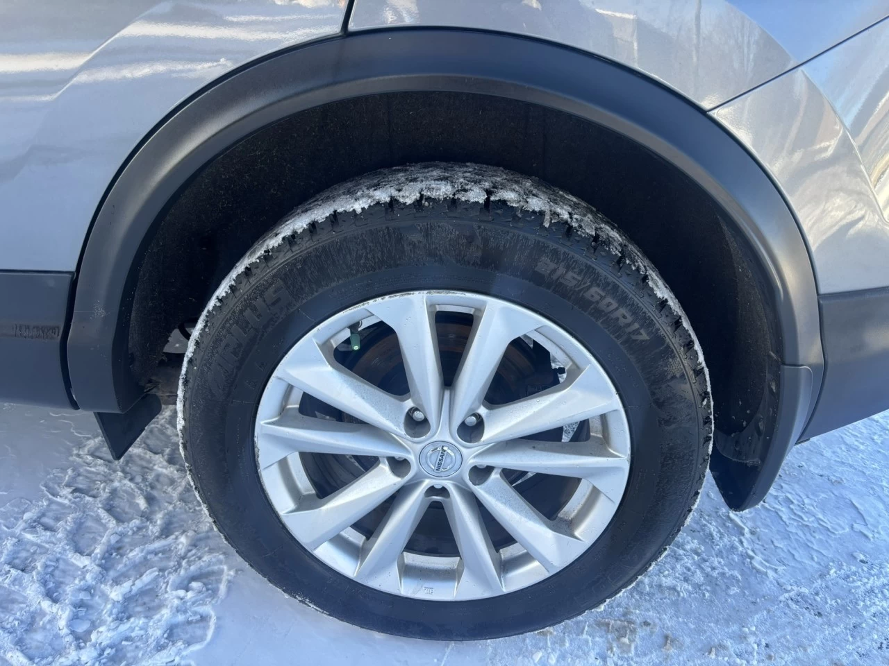 2017 Nissan Qashqai S/SV Main Image