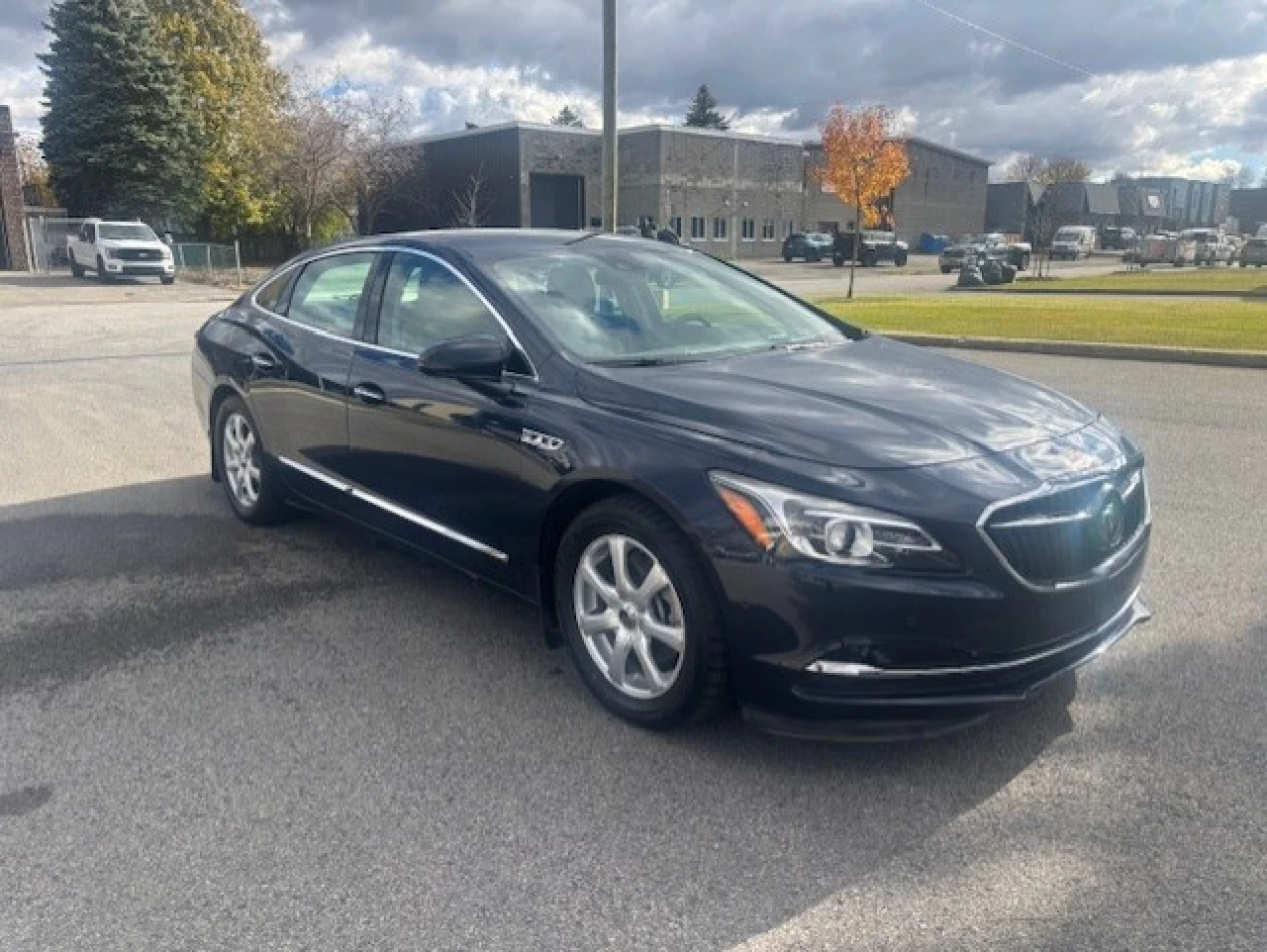 2017 Buick LaCrosse Premium Main Image