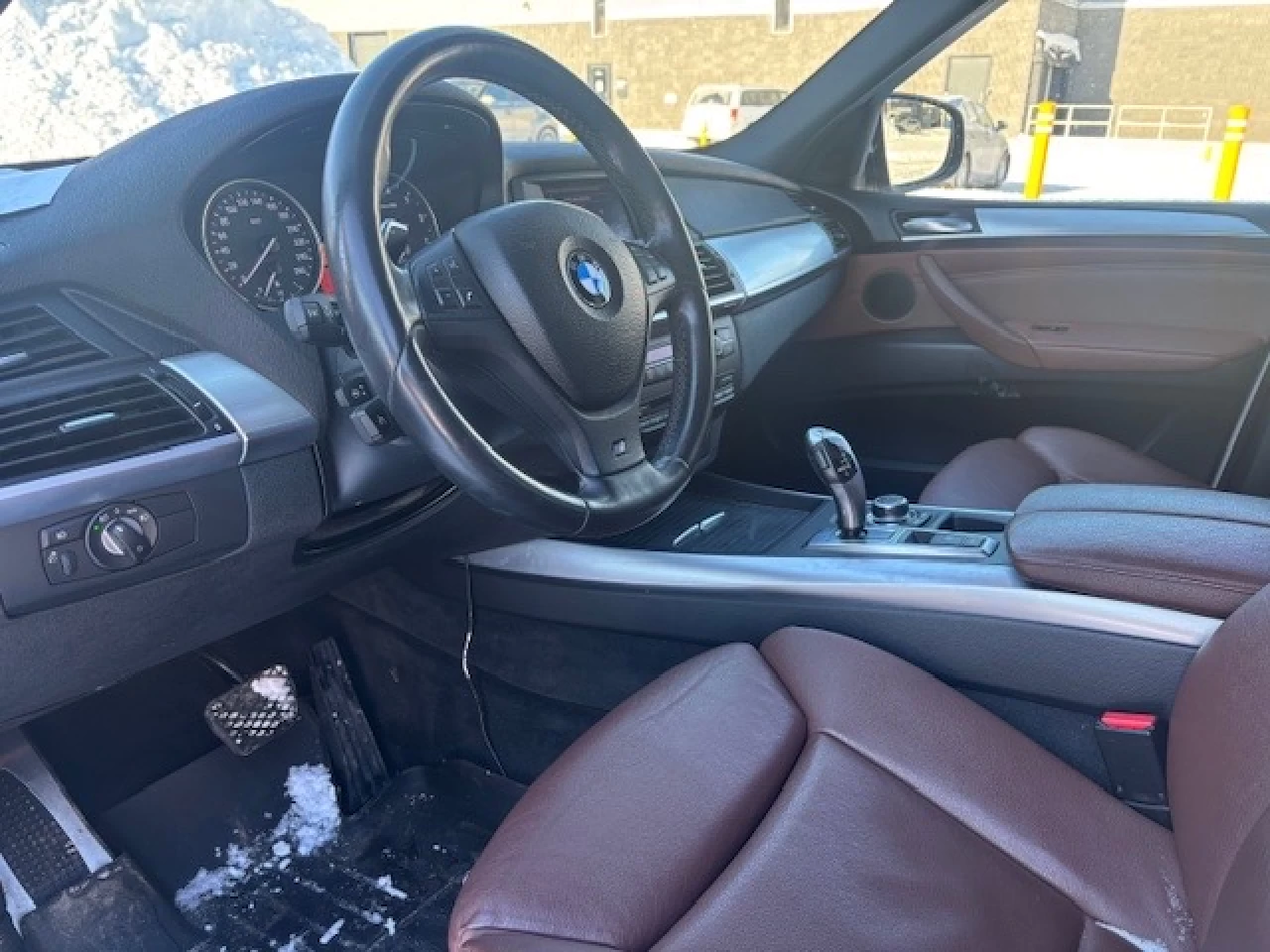 2012 BMW X5 35i Image principale