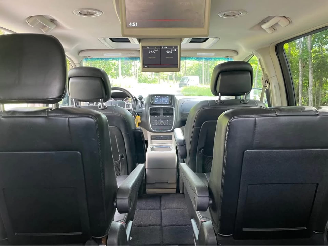 2017 Dodge Grand Caravan  Image principale