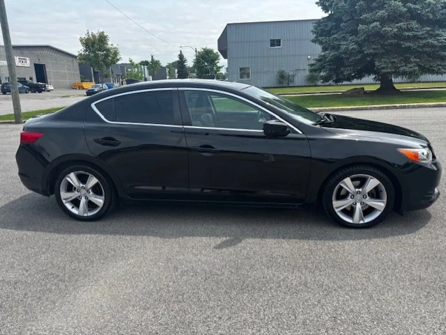 Acura ILX Dynamic w/Navi Pkg 2015