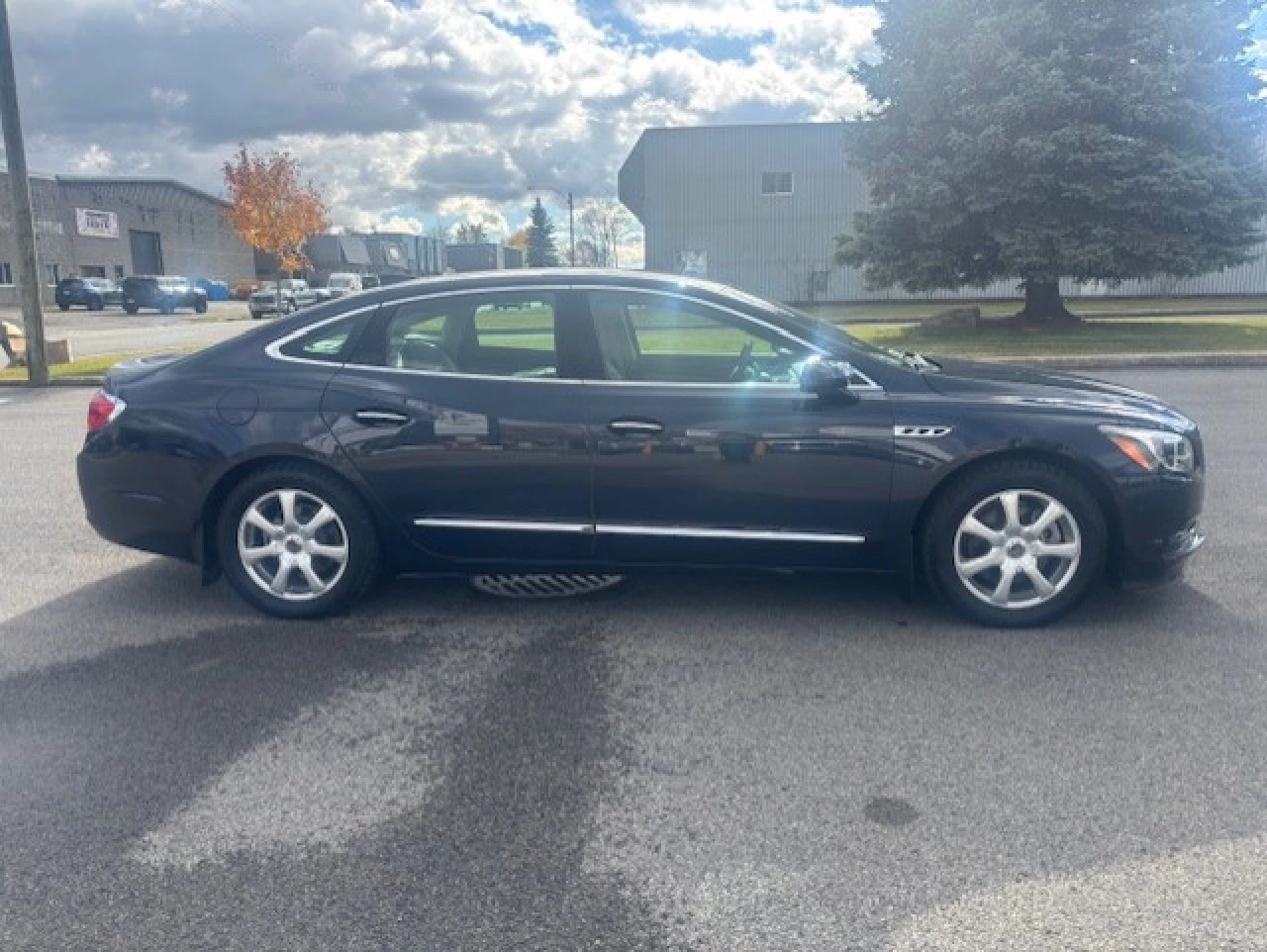 2017 Buick LaCrosse Premium Main Image
