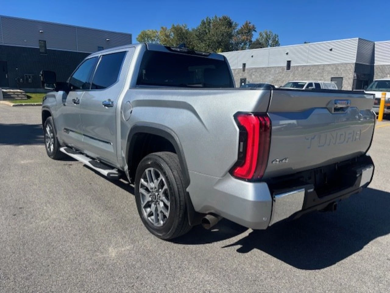 2022 Toyota Tundra Platinum Image principale
