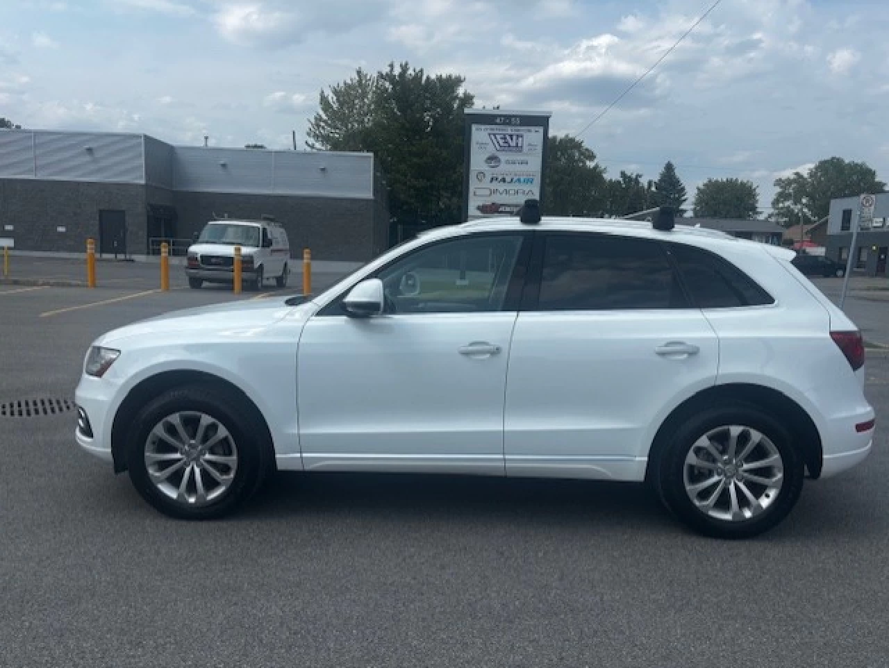 2017 Audi Q5 2.0T Progressiv Image principale