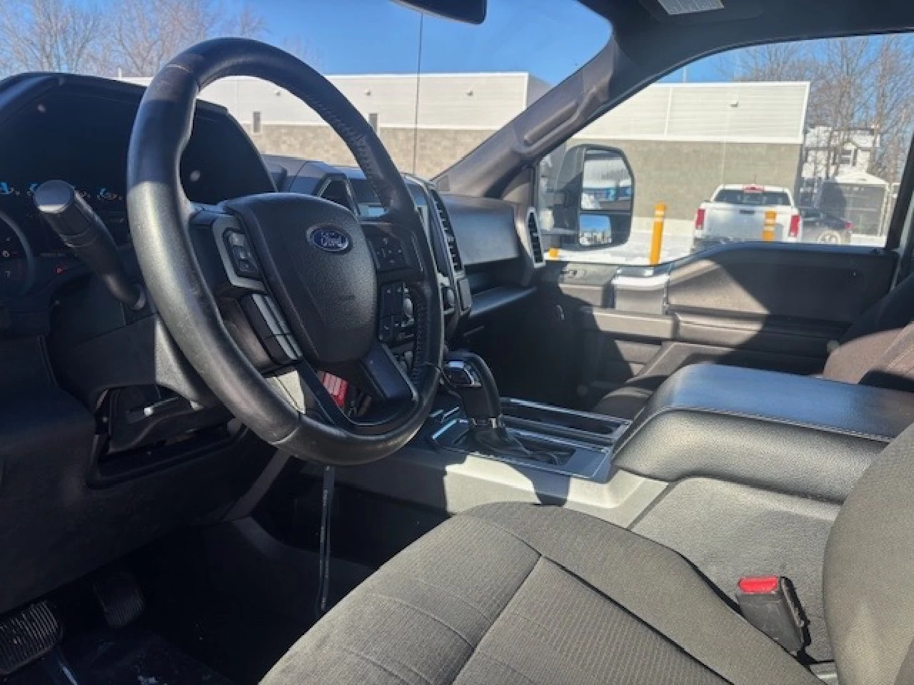 2017 Ford F-150 XLT Image principale