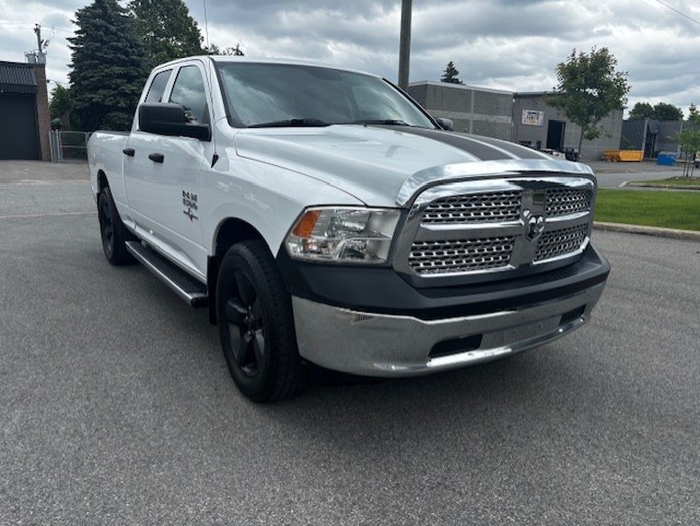 2016 Ram 1500 Classic ST Image principale