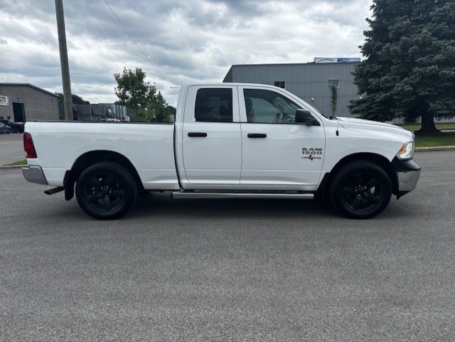 2016 Ram 1500 Classic ST Image principale