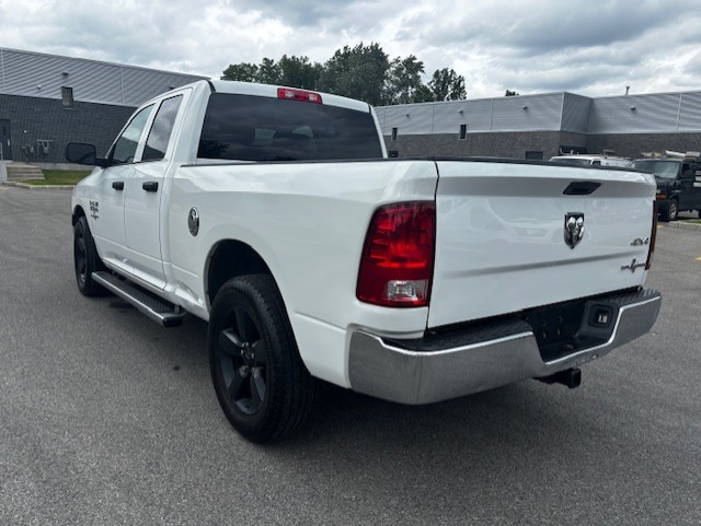 2016 Ram 1500 Classic ST Image principale