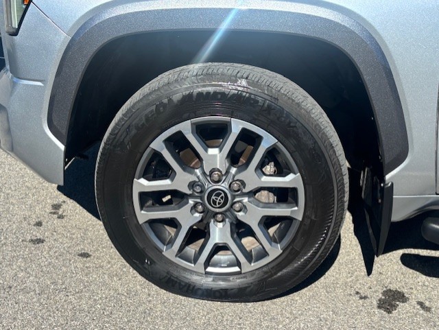 2022 Toyota Tundra Platinum Image principale