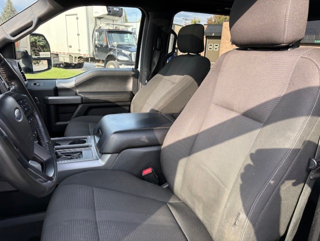 2017 Ford F-150 XLT Image principale