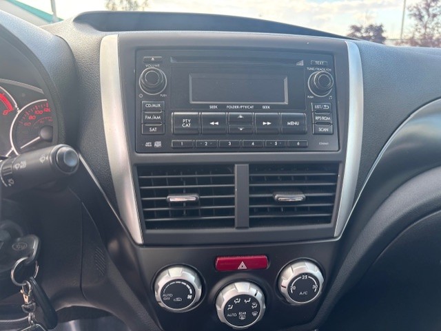 2013 Subaru Impreza 4dr Sdn Image principale