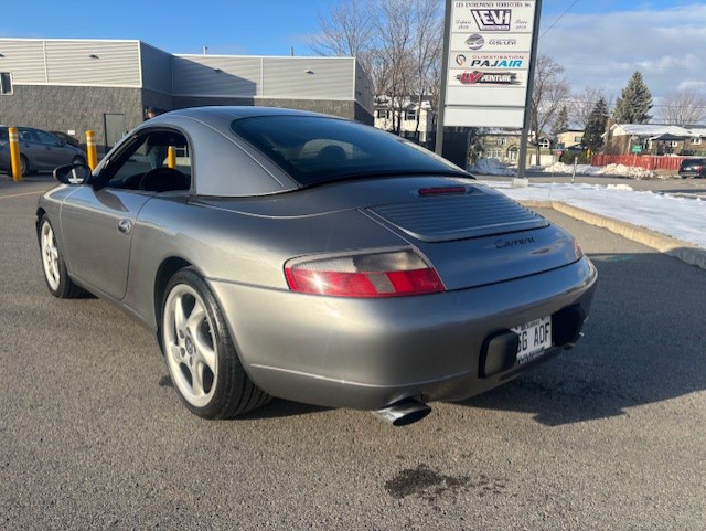 2001 Porsche Carrera 2dr Carrera Cabriolet Image principale