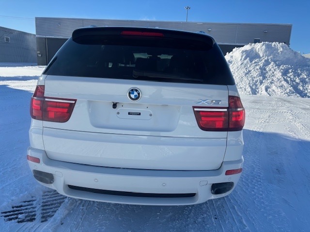 2012 BMW X5 35i Image principale