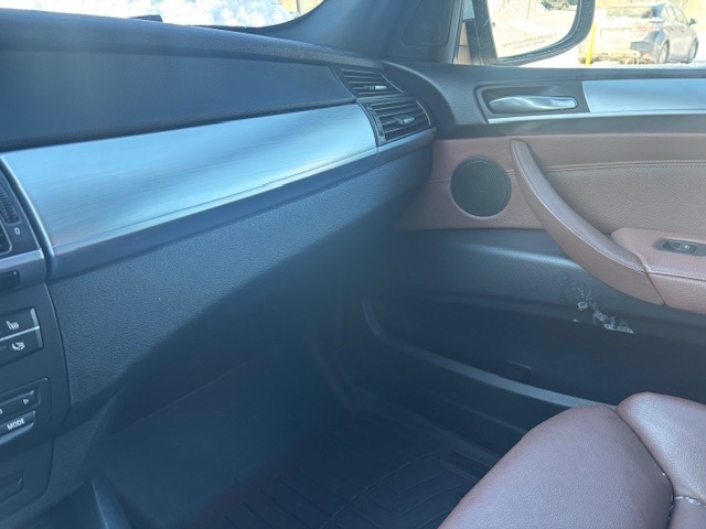 2012 BMW X5 35i Image principale