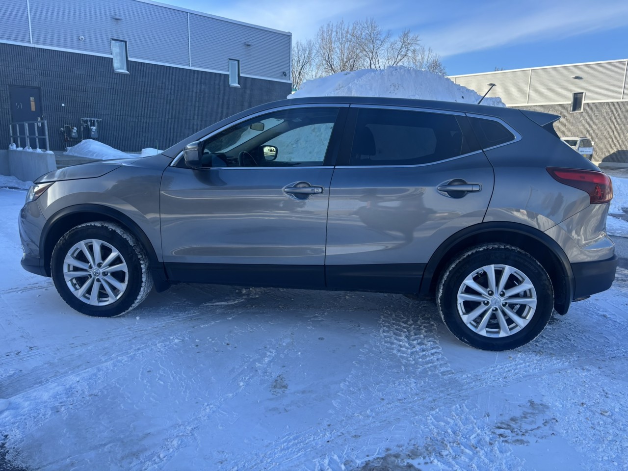 2017 Nissan Qashqai S/SV Image principale