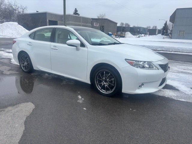 2013 Lexus ES350 4dr Sdn Image principale