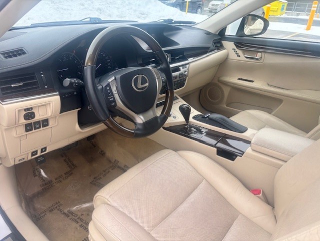 2013 Lexus ES350 4dr Sdn Image principale