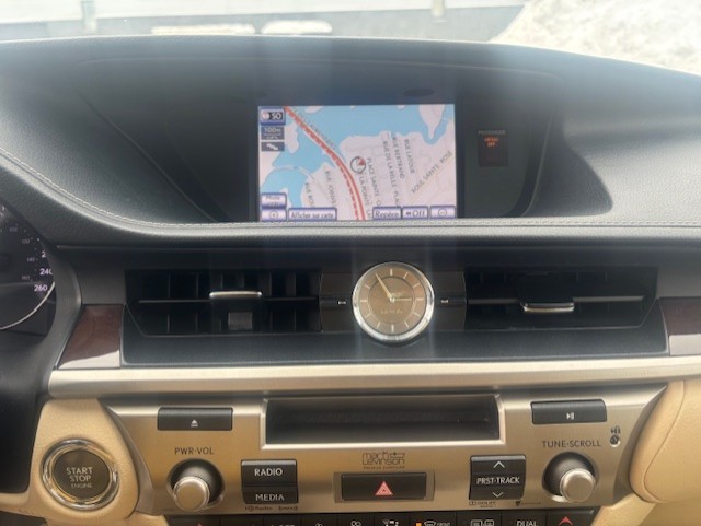 2013 Lexus ES350 4dr Sdn Image principale