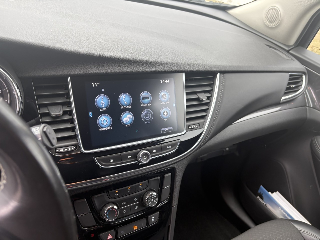 2019 Buick Encore Sport Touring Image principale