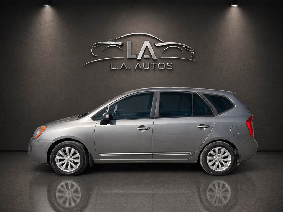 2012 Kia Rondo LX Image principale