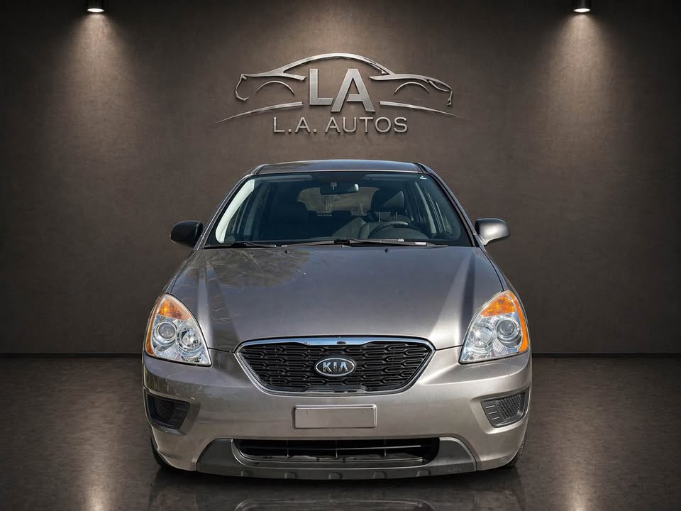 2012 Kia Rondo LX Image principale