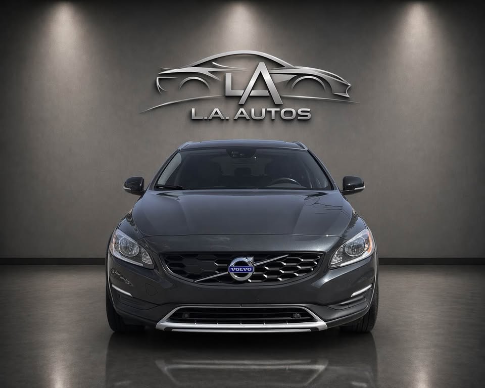 2017 Volvo V60 Cross Country T5 Image principale