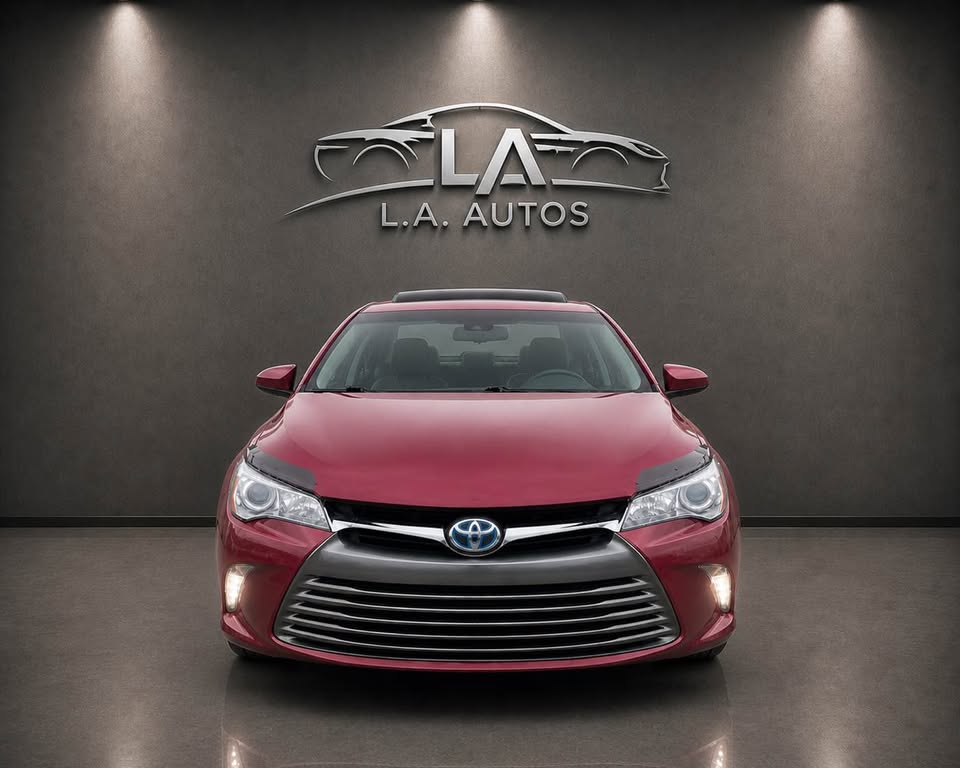 2017 Toyota Camry LE/XLE/SE Image principale